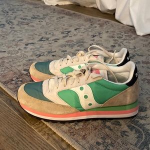 Womens Saucony Triple Jazz Sneaker